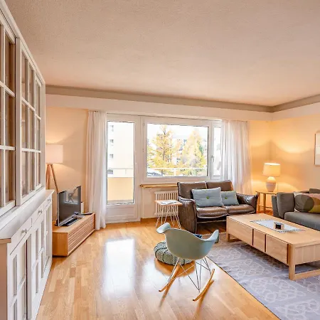 Apartamento Chesa Daniela B - Anita By Interhome